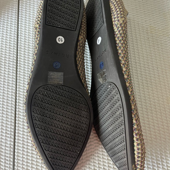 Rothy’s size 10, The Point, Metallic Print (pink and teal threads) - Picture 4 of 4